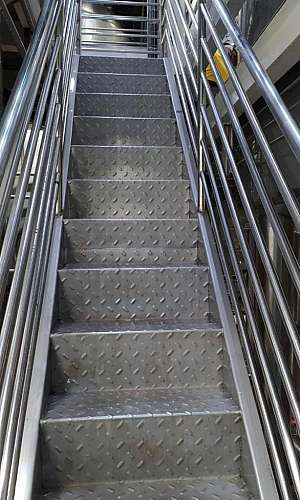 Corrimão e guarda corpo Corrimão e guarda corpo